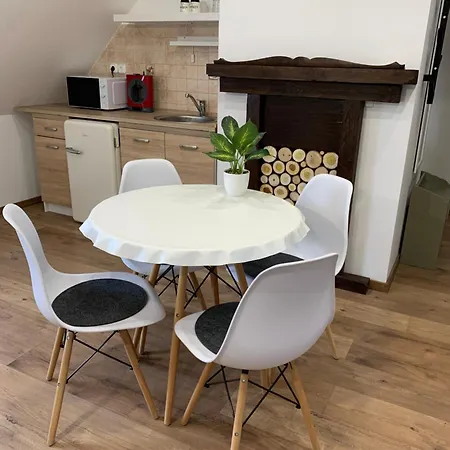 Barbakán Apartamento Gyula